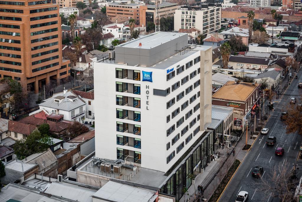 Hotel ibis budget Santiago Providencia Exterior foto